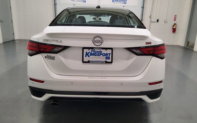 Used 2024 Nissan Sentra SR w/ SR Premium Package image 4