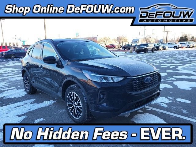 Used 2024 Ford Escape SE