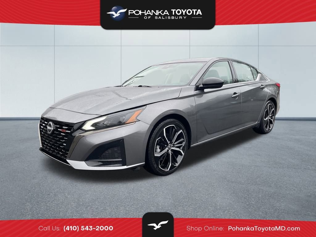 Used 2024 Nissan Altima 2.5 SR