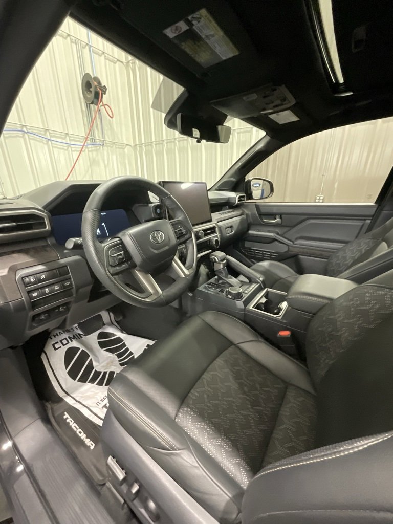 Used 2024 Toyota Tacoma Limited image 9