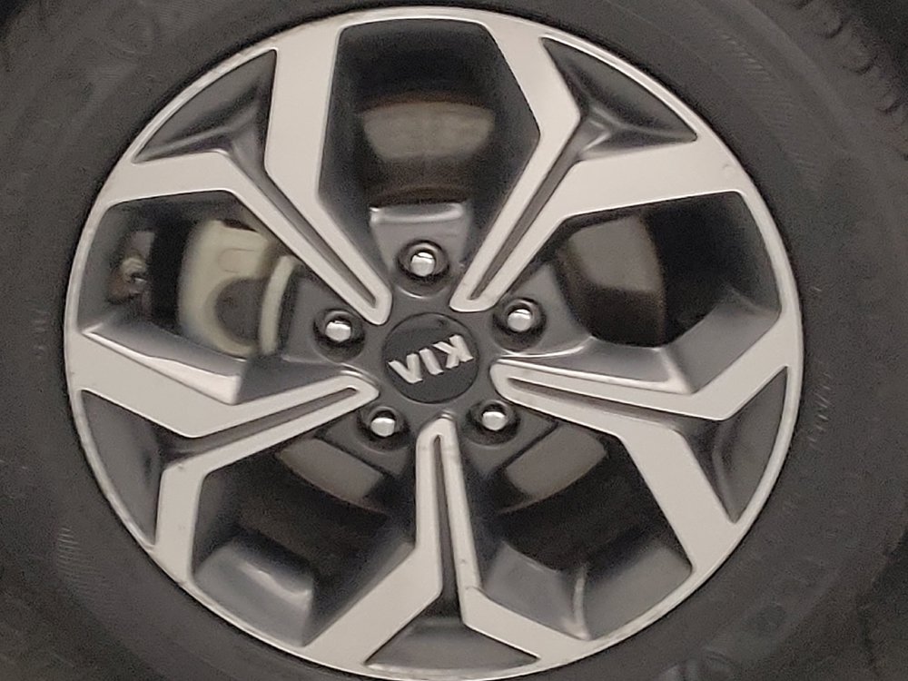 Used 2021 Kia Forte LXS FWD image 31