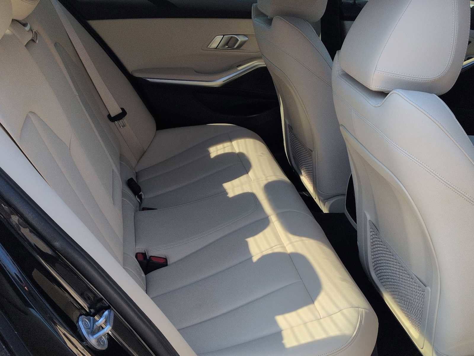 Used 2021 BMW 330e xDrive w/ Premium Package AWD/4WD image 21