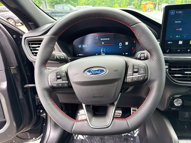 Used 2023 Ford Escape ST-Line Select w/ Tech Pack #2 AWD/4WD image 29
