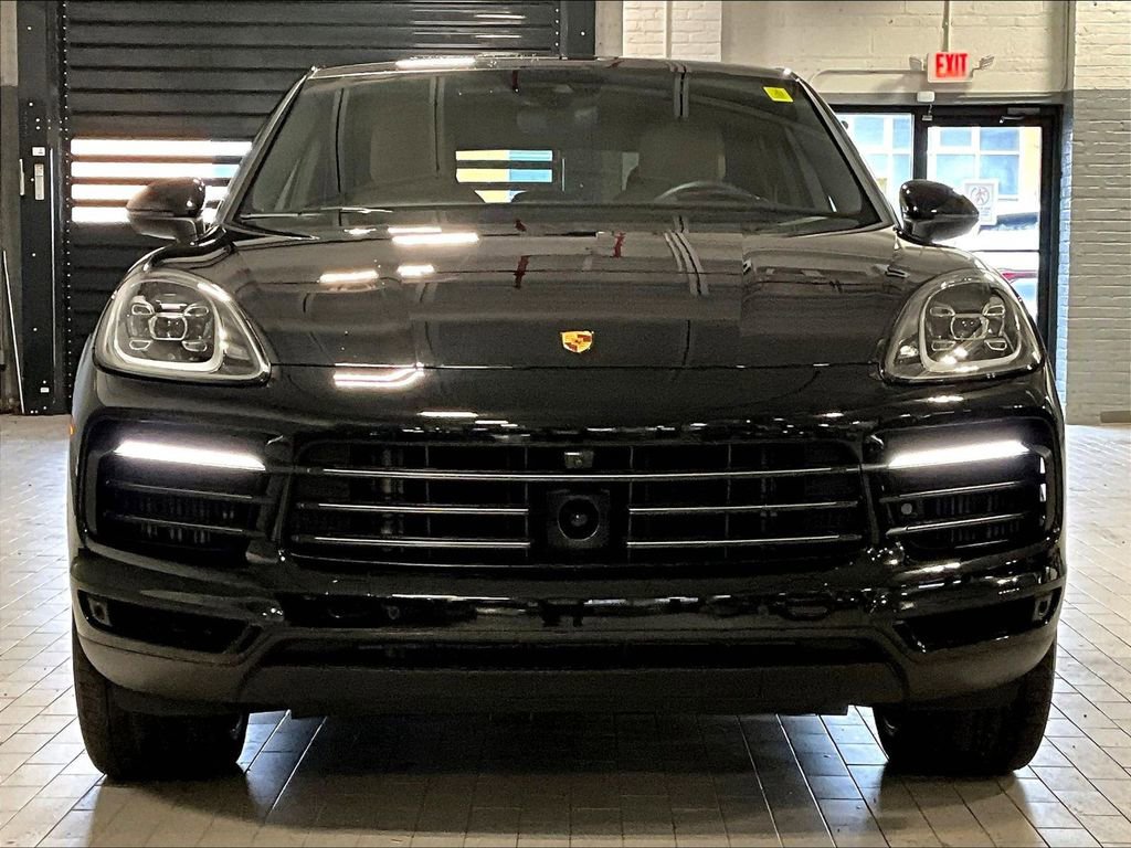 Certified 2023 Porsche Cayenne Platinum Edition AWD/4WD image 8