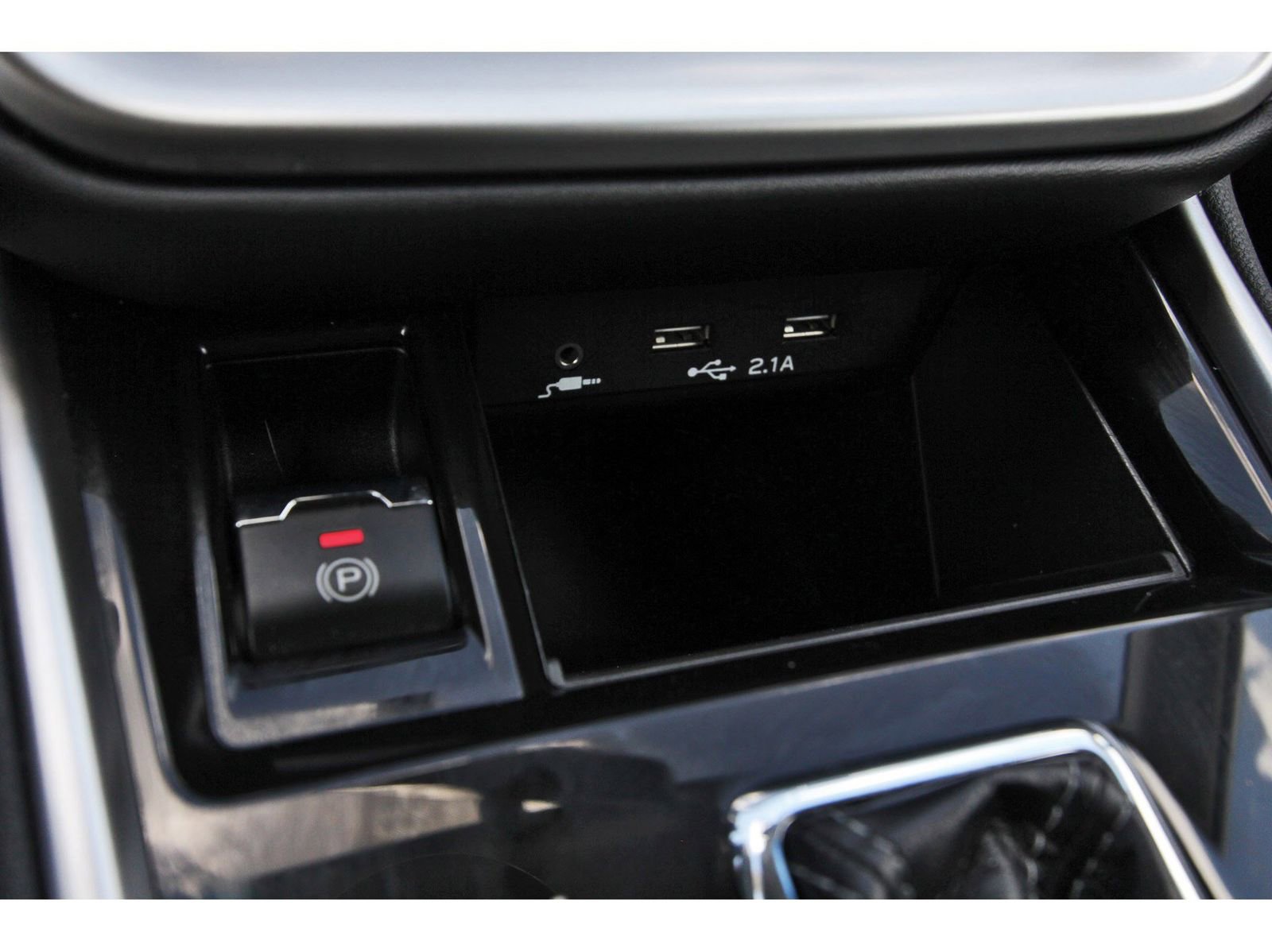 Used 2021 Subaru Outback Limited image 27