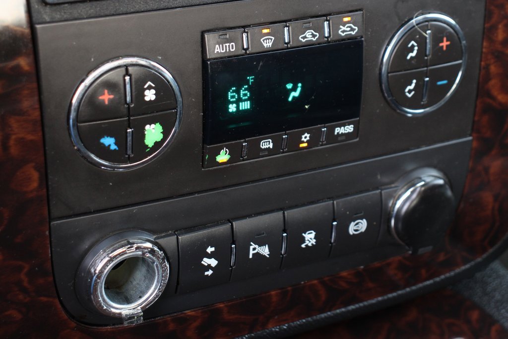 Used 2011 GMC Sierra 2500 Denali image 30