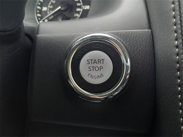 Used 2024 Nissan Armada Platinum w/ Captain's Chairs Package image 26