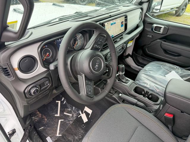 New 2026 Jeep Gladiator Sport AWD/4WD image 13