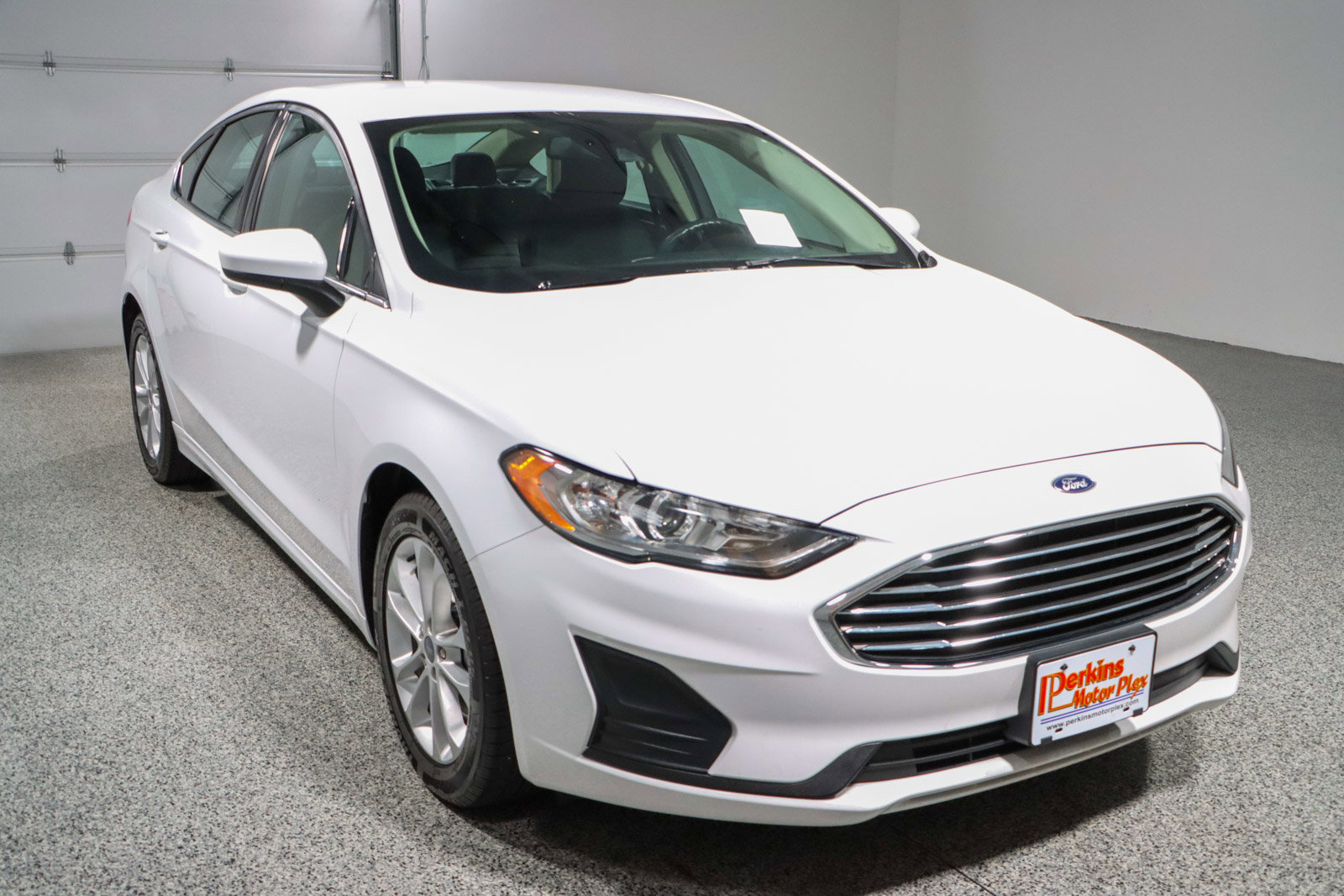 Used 2019 Ford Fusion SE image 5