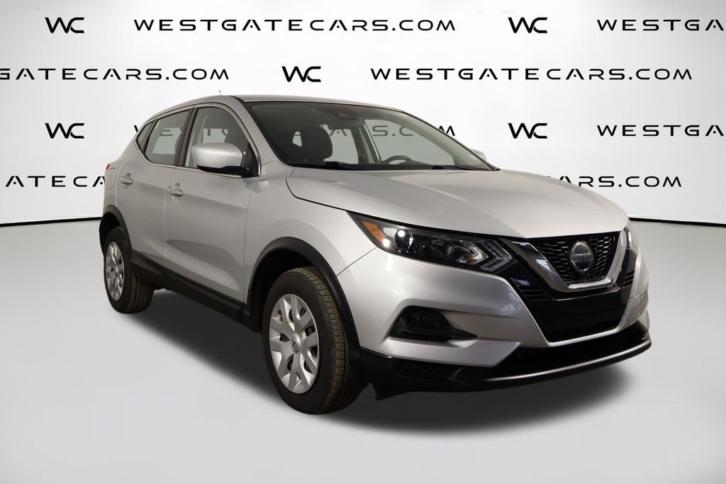 Used 2020 Nissan Rogue Sport S image 39