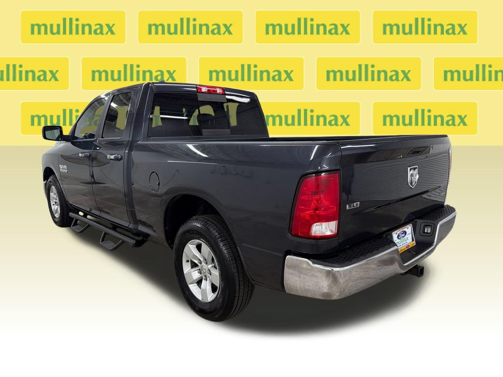 Used 2017 RAM 1500 Classic SLT RWD image 10