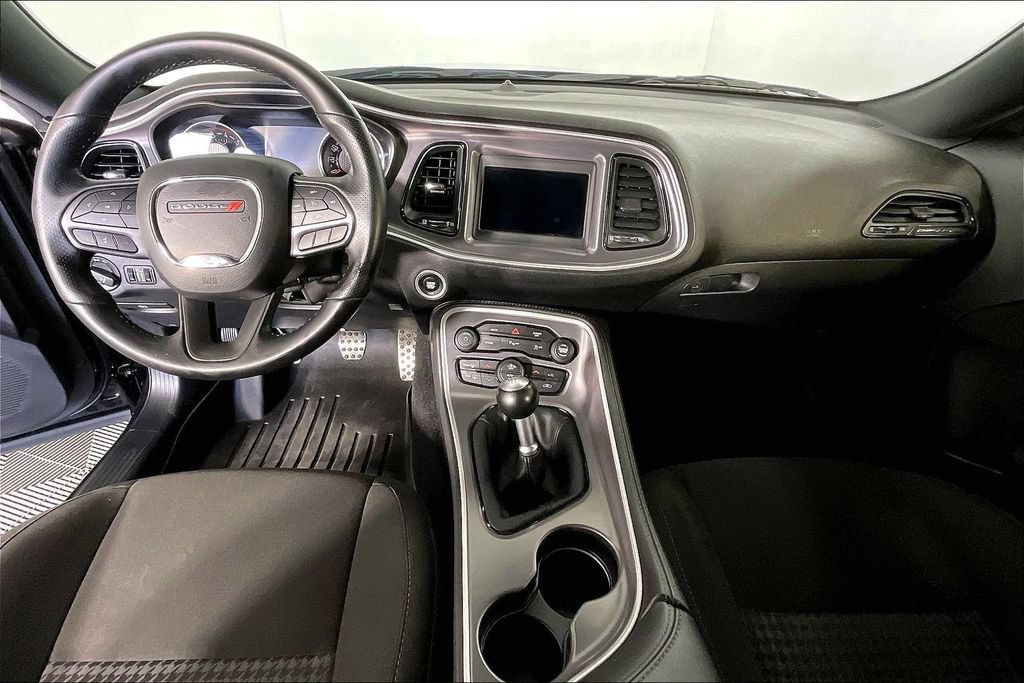 Used 2020 Dodge Challenger R/T RWD image 18