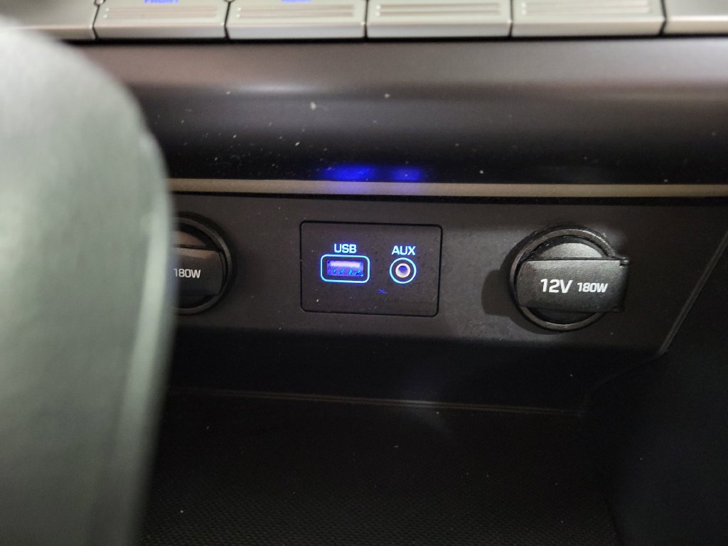 Used 2018 Hyundai Sonata SE FWD image 19