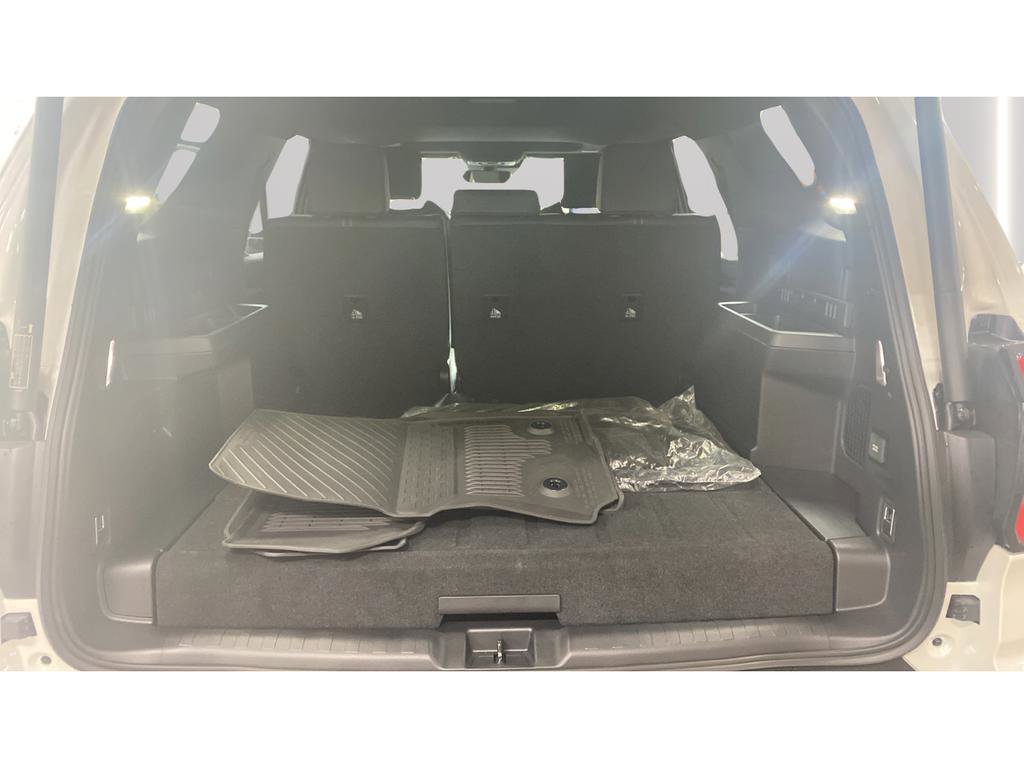 Used 2025 Toyota 4Runner Limited image 23