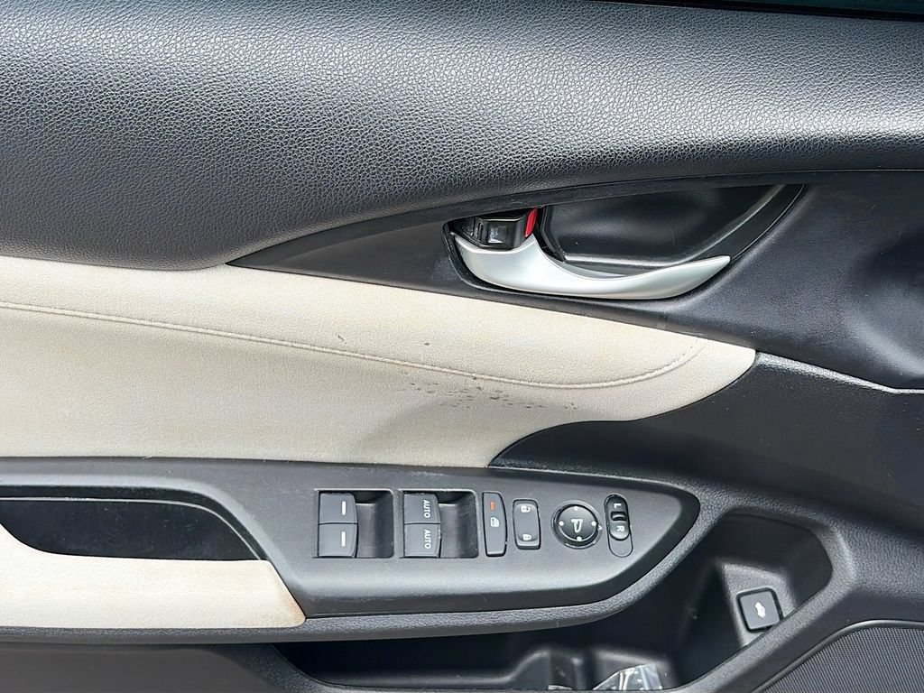 Used 2021 Honda Insight EX image 18