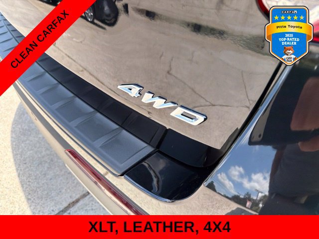 Used 2023 Ford Explorer XLT w/ Equipment Group 202A AWD/4WD image 9