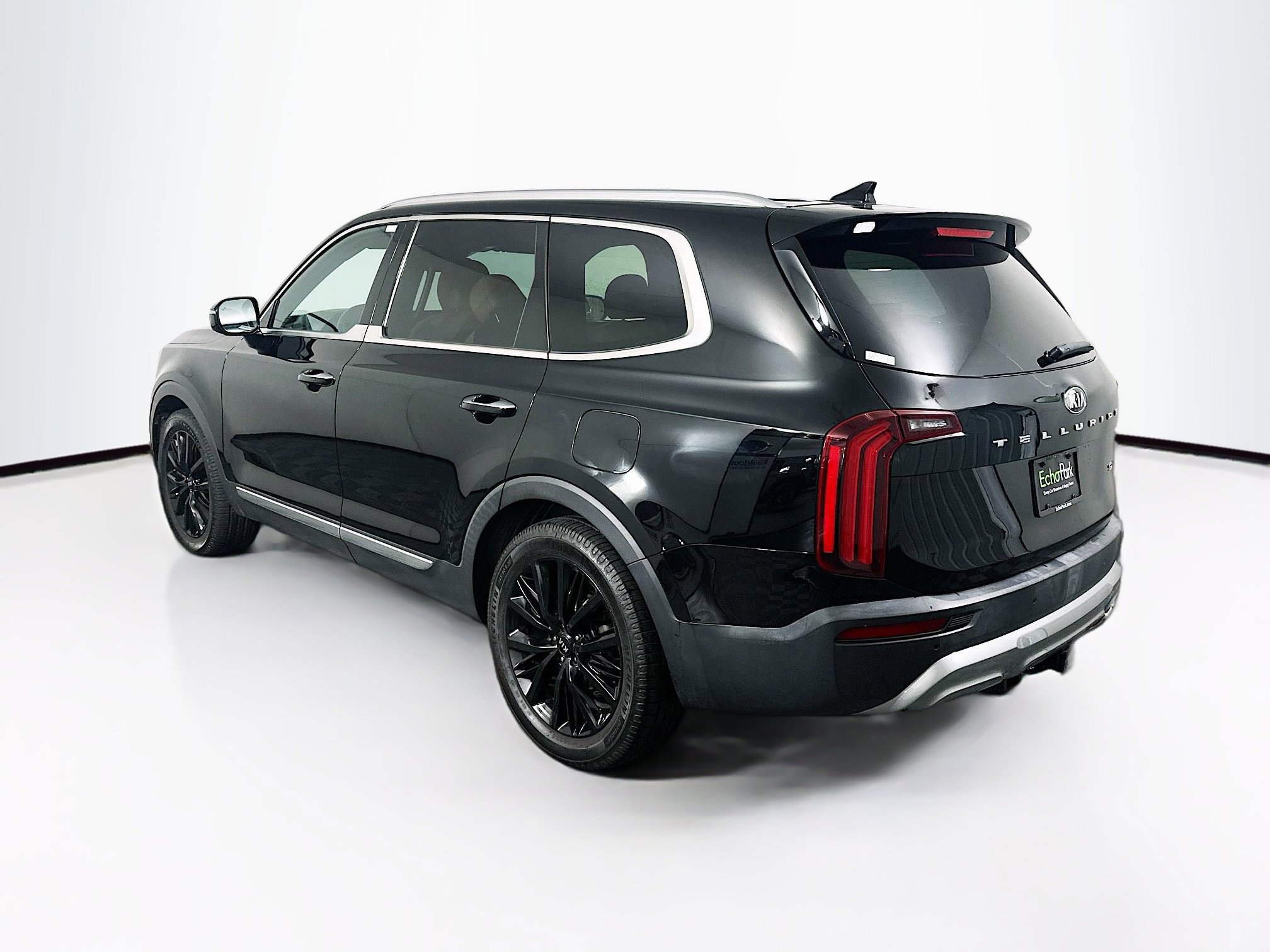 Used 2020 Kia Telluride SX w/ Towing Package image 5