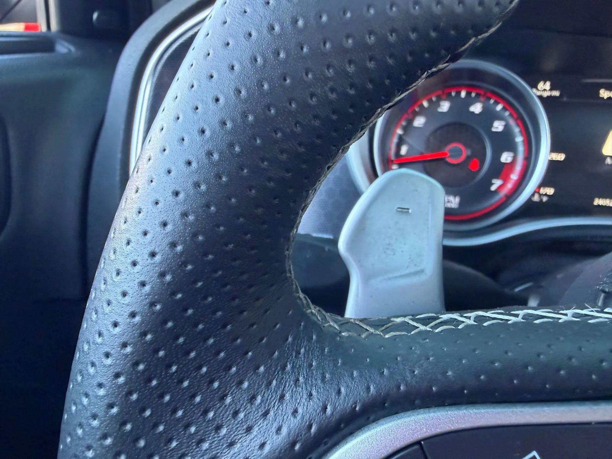 Used 2016 Dodge Charger SRT w/ Technology Group image 37