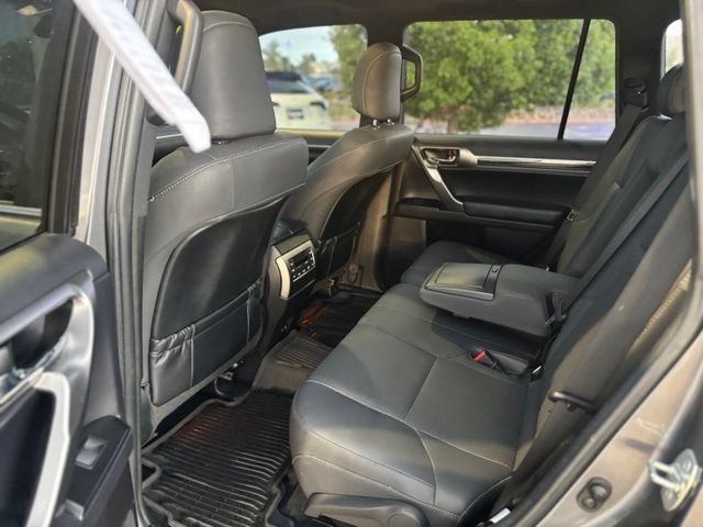 Used 2022 Lexus GX 460 Premium w/ Premium Package AWD/4WD image 28