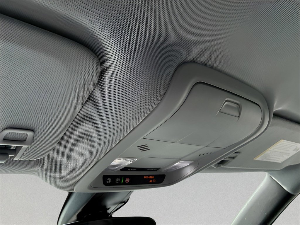 Used 2022 Chevrolet Blazer LT image 28