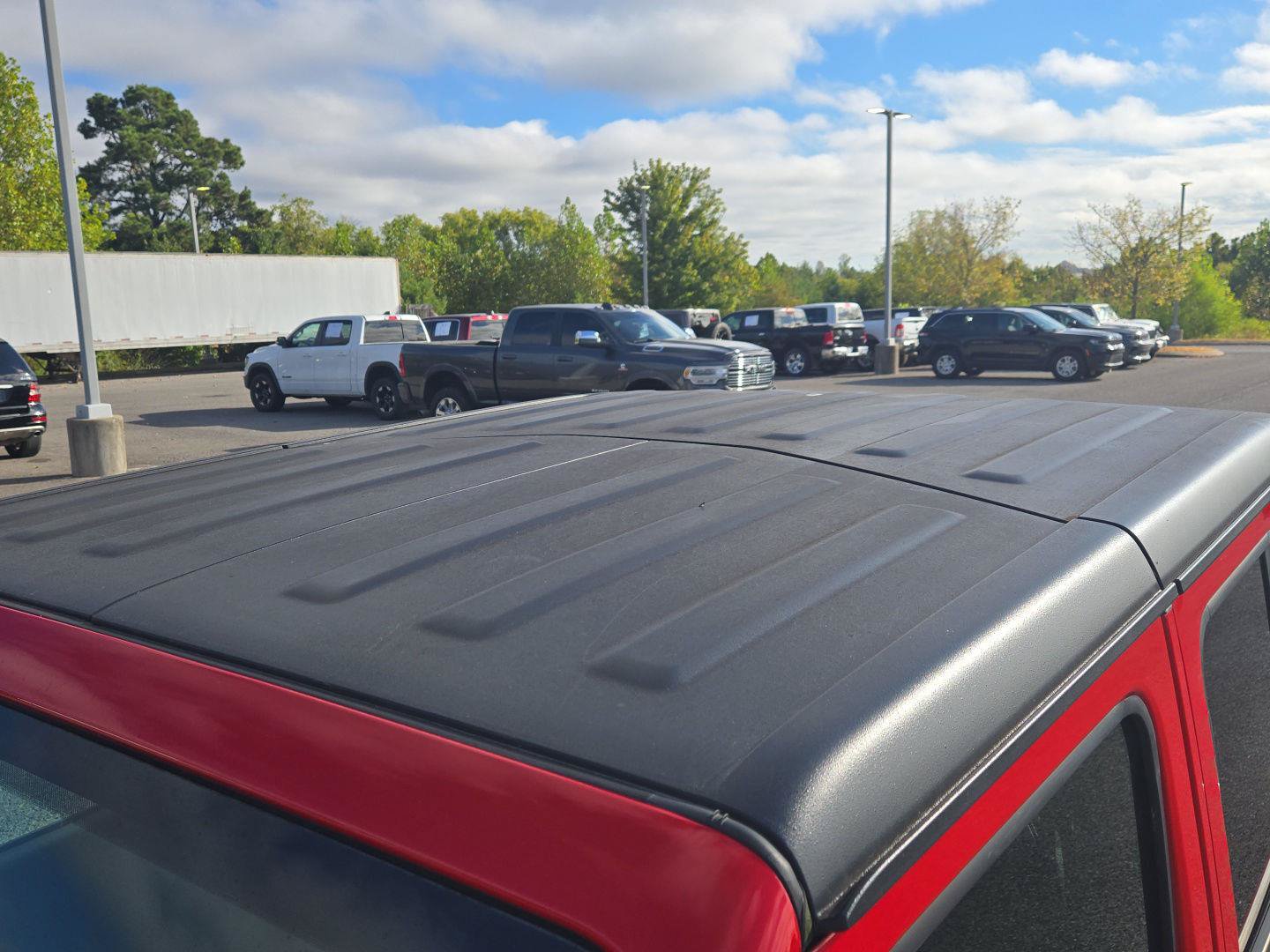 Used 2021 Jeep Gladiator Sport AWD/4WD image 13