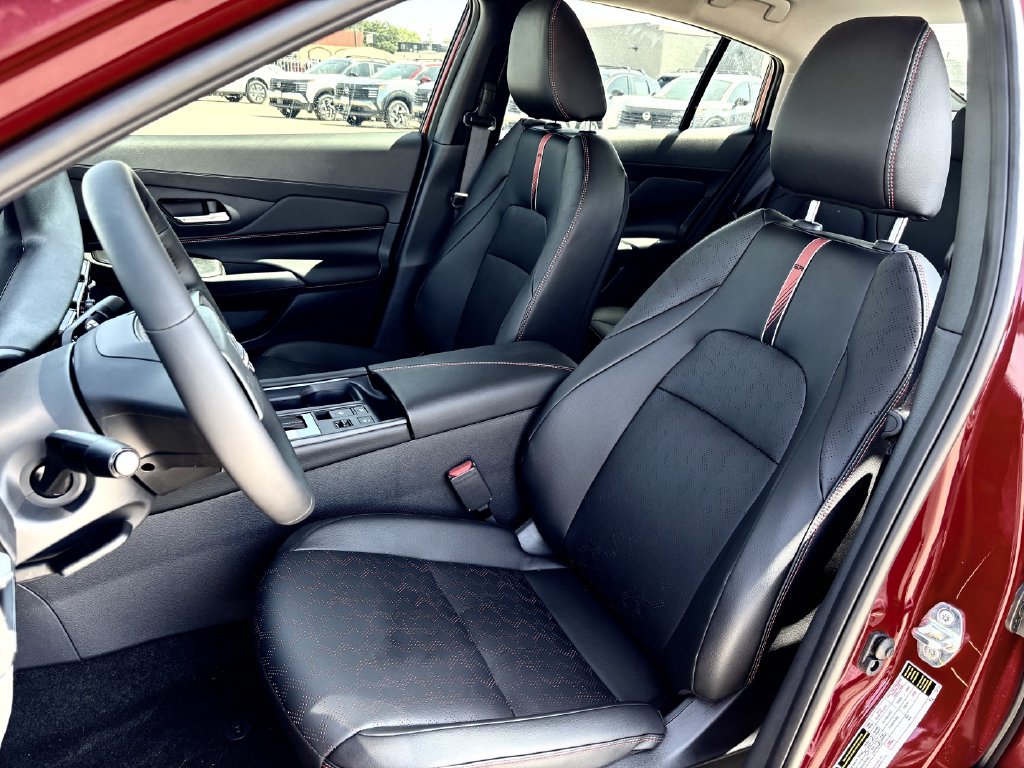 New 2027 Nissan Sentra SR w/ SR Premium Package FWD image 23