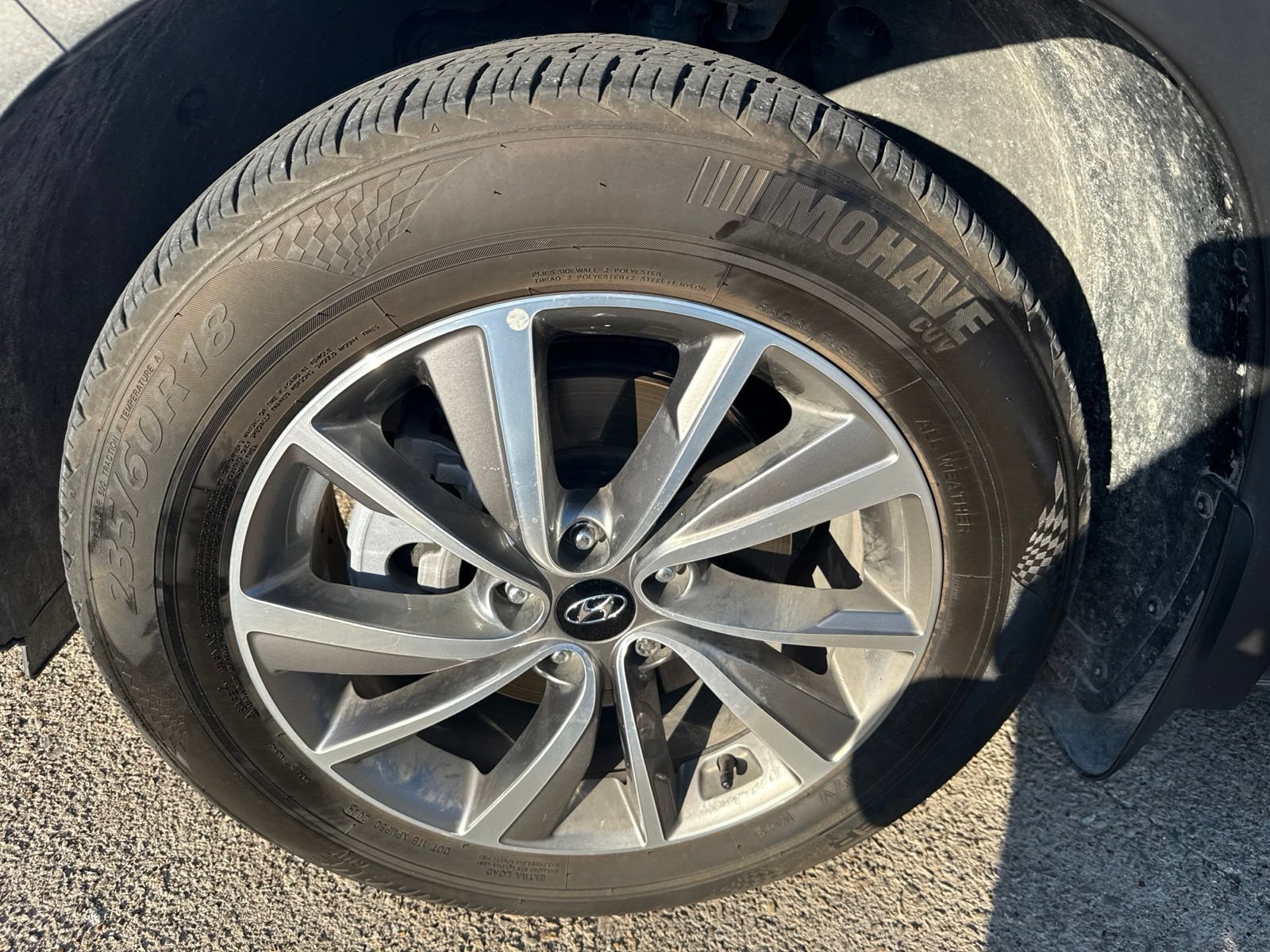Used 2020 Hyundai Santa Fe SEL w/ Convenience + Premium Package FWD image 13