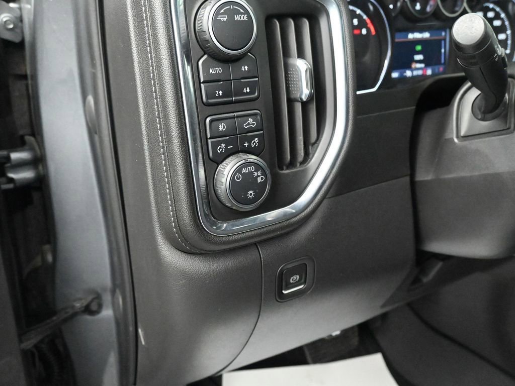 Used 2021 Chevrolet Silverado 1500 LT Trail Boss AWD/4WD image 29