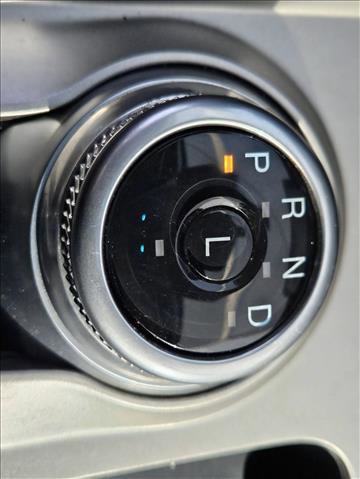 Used 2022 Ford Explorer XLT image 13