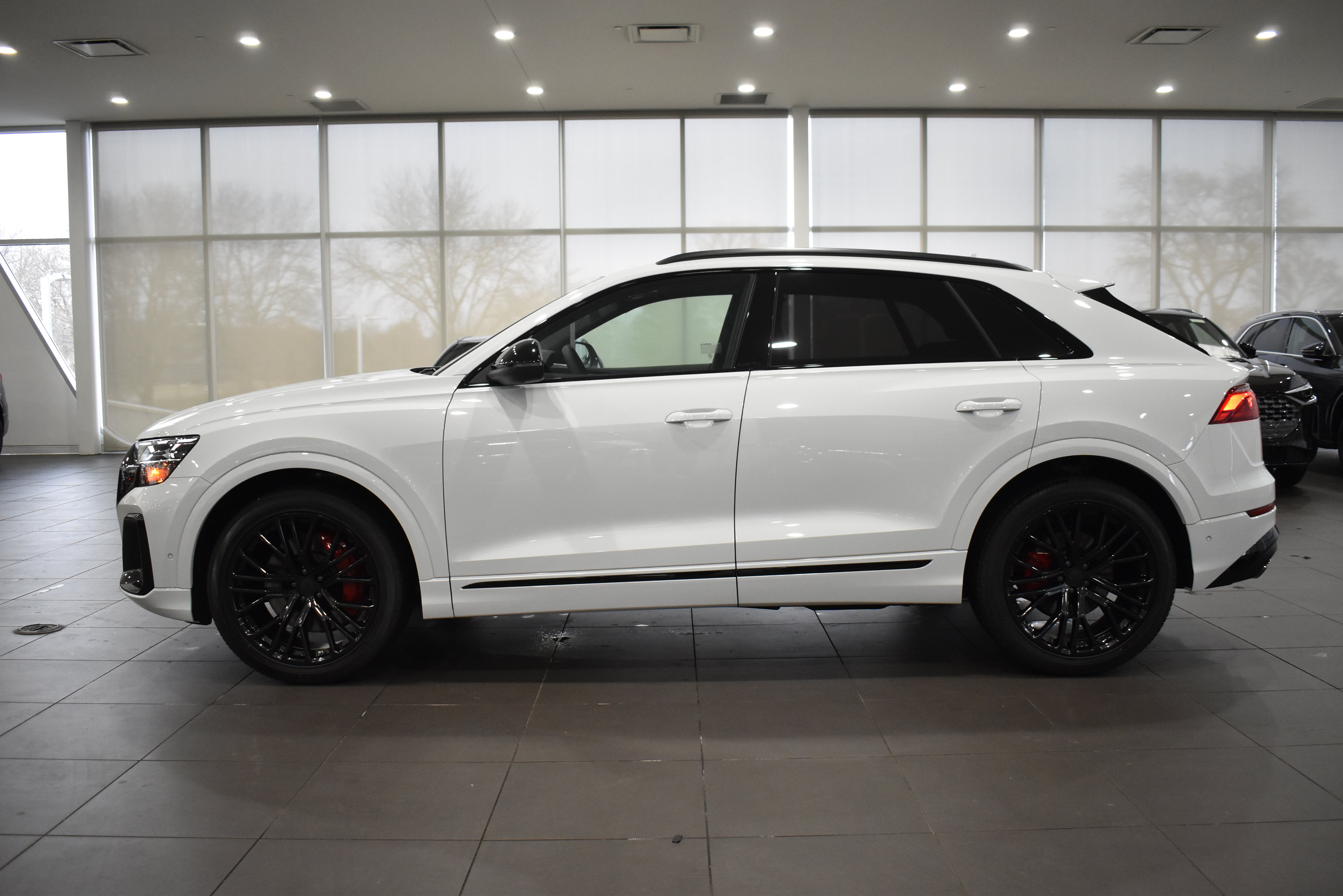 New 2026 Audi SQ8 Prestige AWD/4WD image 8