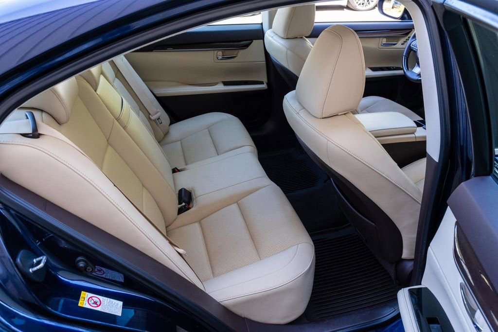 Used 2018 Lexus ES 350 w/ Navigation System Package FWD image 33