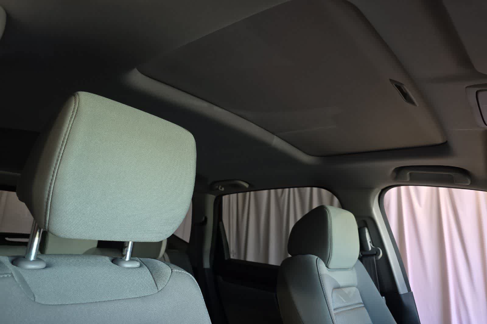 Used 2018 Honda CR-V EX image 19