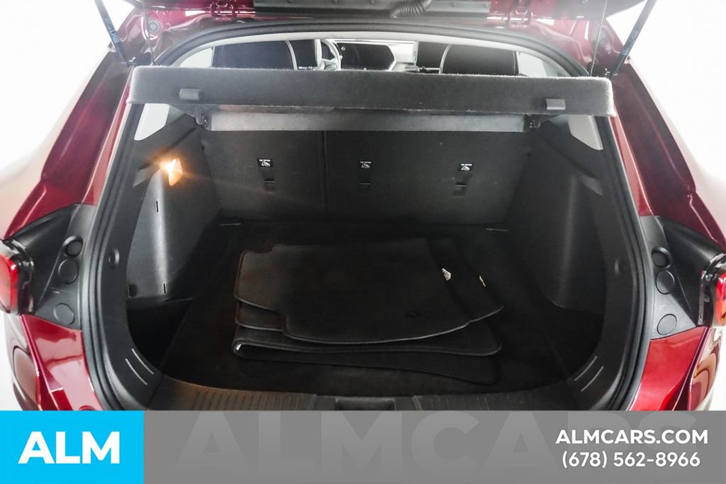 Used 2025 Chevrolet Trax LT FWD image 21