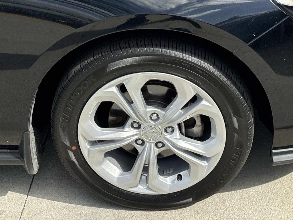 Certified 2024 Honda Accord LX image 30