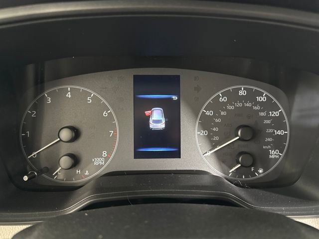 Used 2024 Toyota Corolla Cross LE image 29