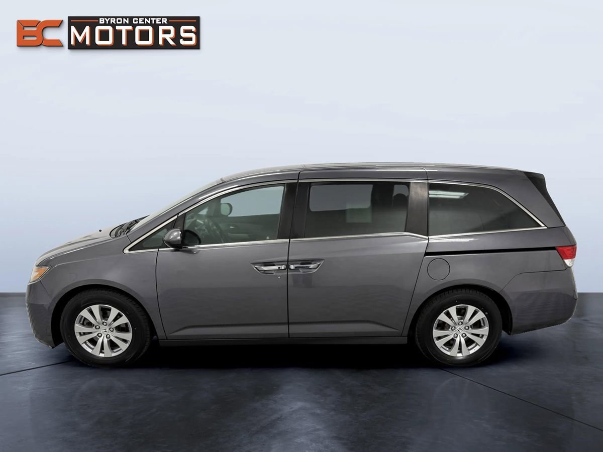 Used 2016 Honda Odyssey EX image 3