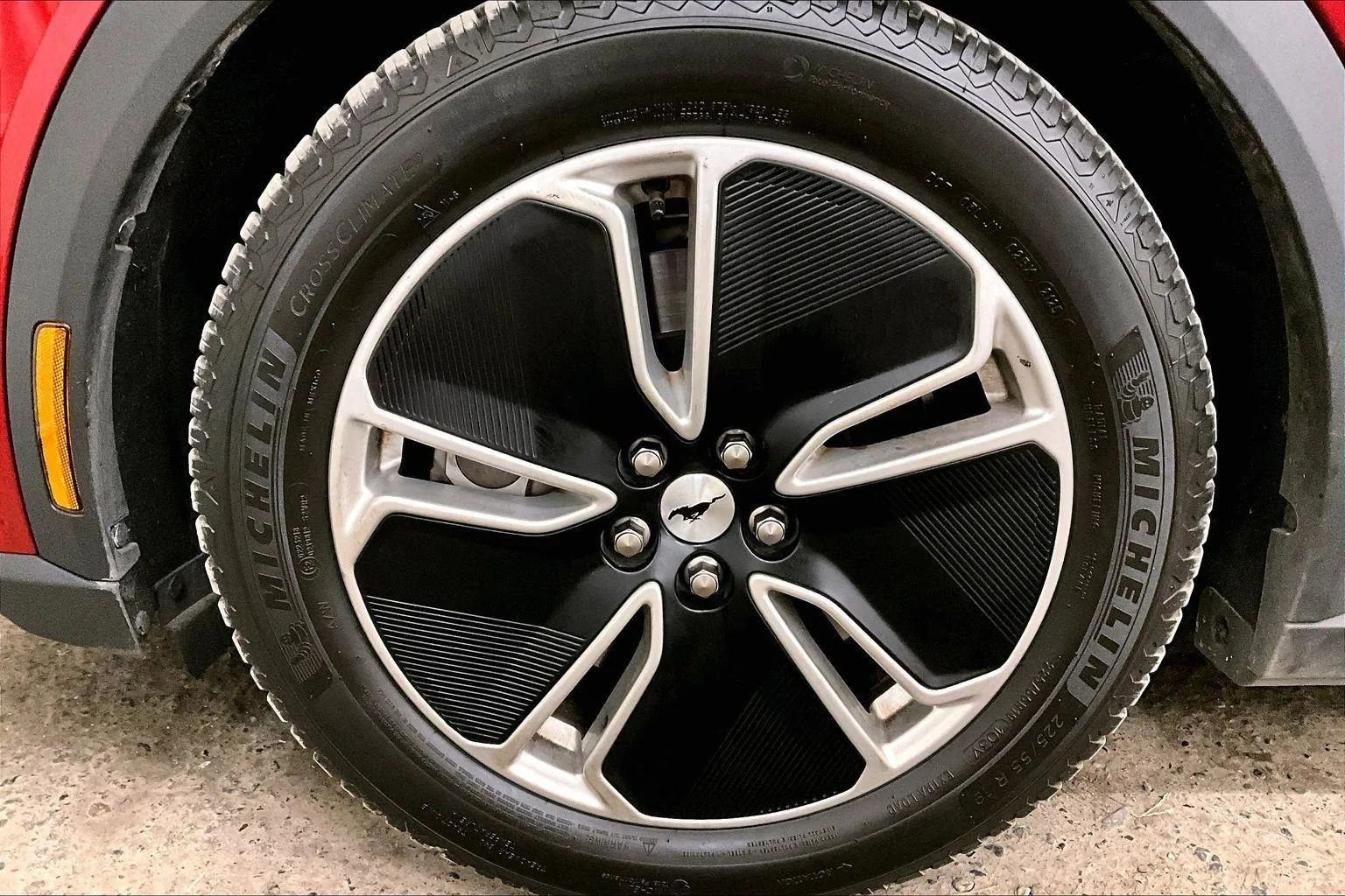 Used 2022 Ford Mustang Mach-E Select image 8