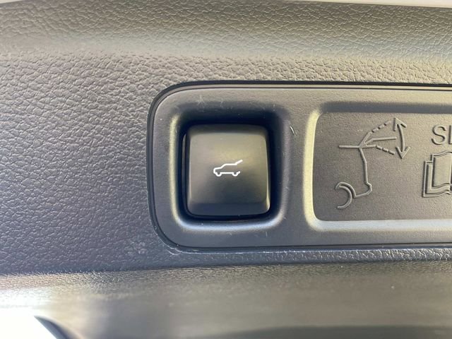 Certified 2024 Ford Expedition Limited AWD/4WD image 8