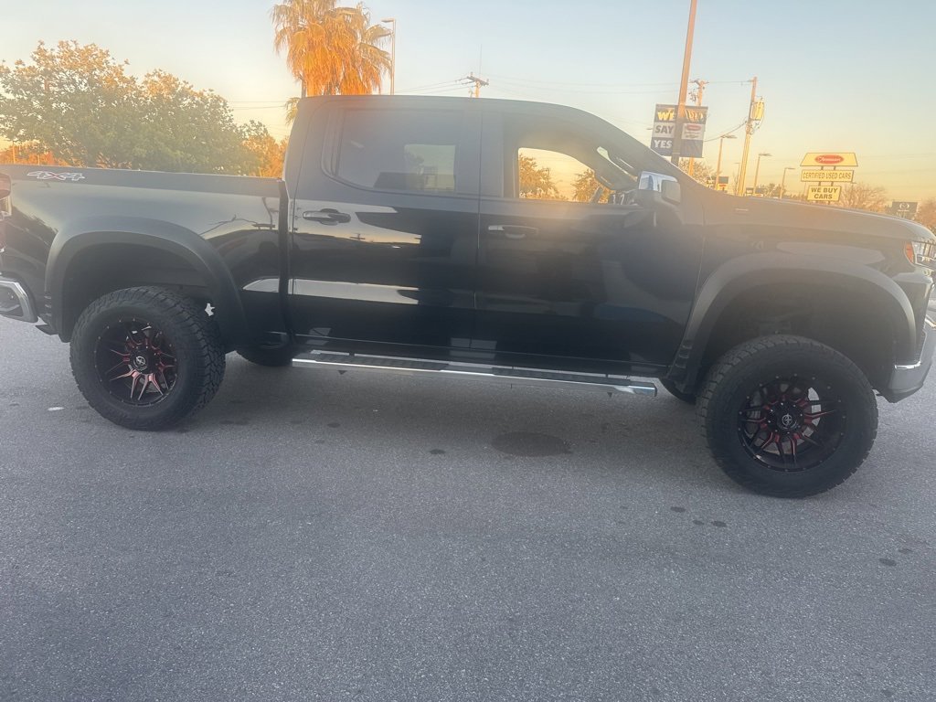 Used 2020 Chevrolet Silverado 1500 LT w/ Fleet Comfort Package image 2