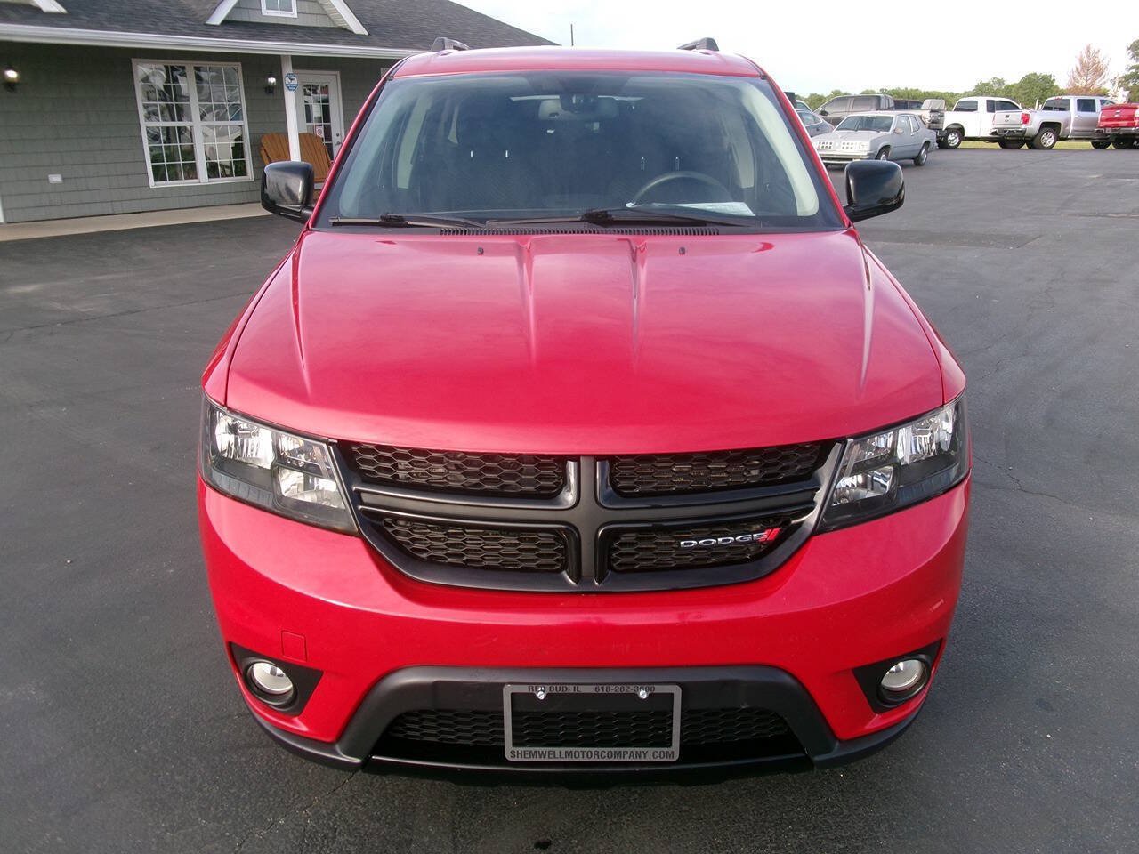 Used 2019 Dodge Journey SE FWD image 9