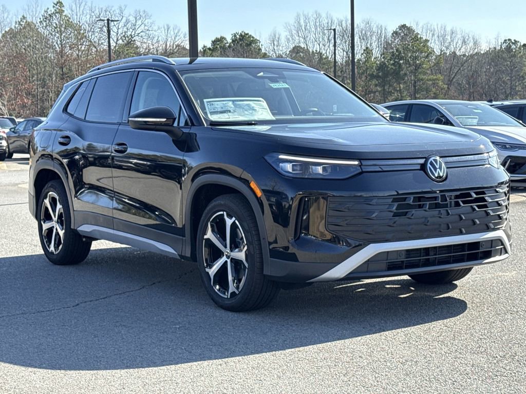 New 2026 Volkswagen Tiguan SE image 7