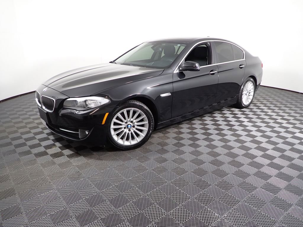Used 2013 BMW 535i xDrive Sedan image 8