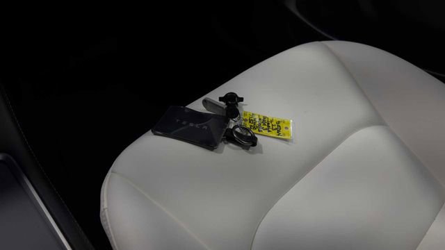 Used 2023 Tesla Model 3 Long Range image 29