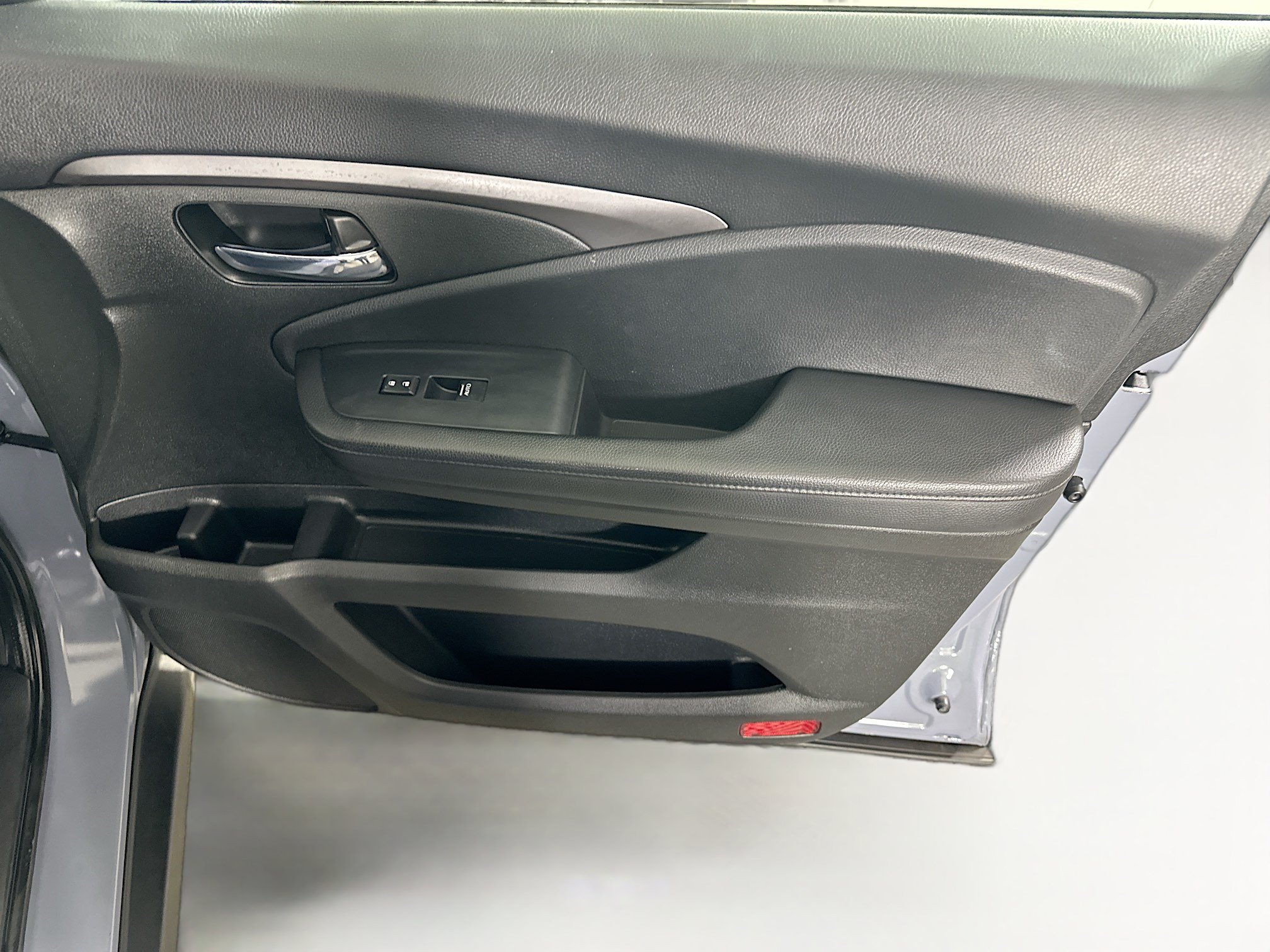 Used 2022 Honda Pilot Sport image 31