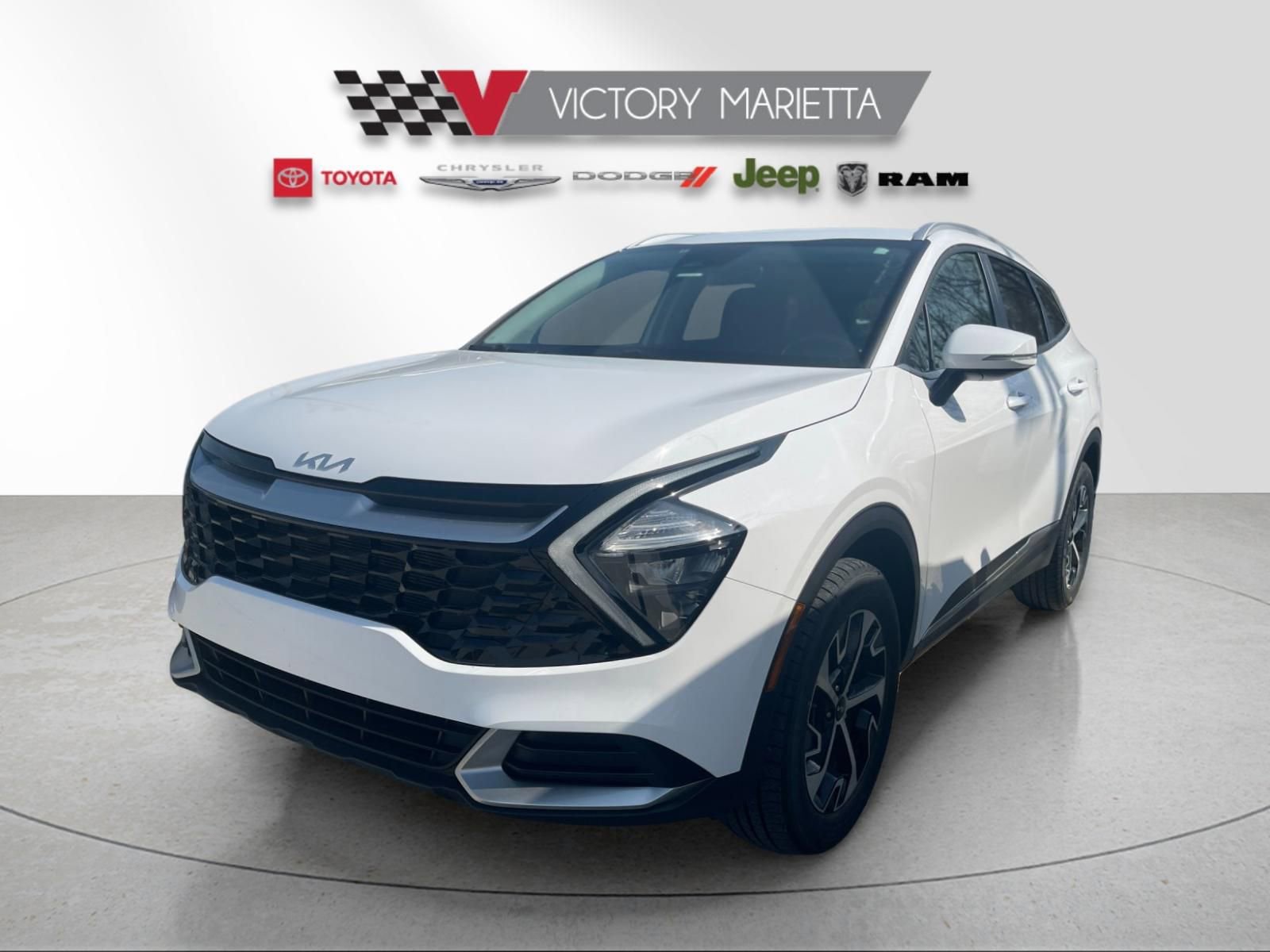 Used 2023 Kia Sportage EX image 1