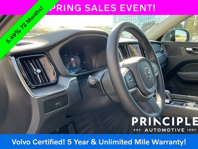 Certified 2025 Volvo XC60 B5 Core image 15