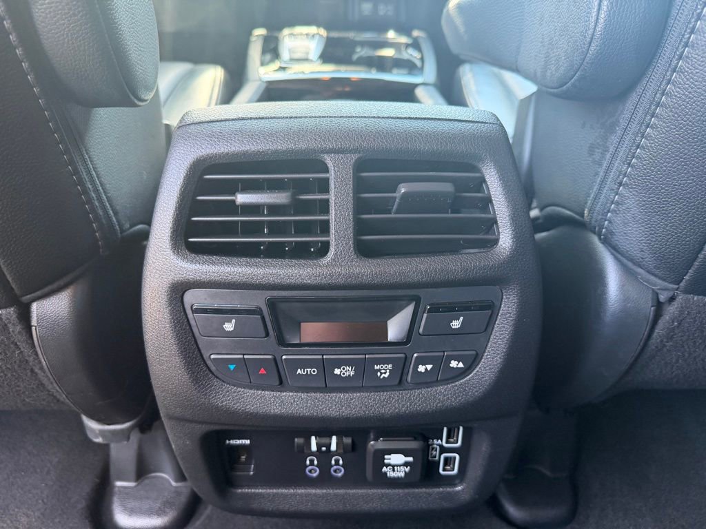 Used 2019 Honda Pilot Touring image 14
