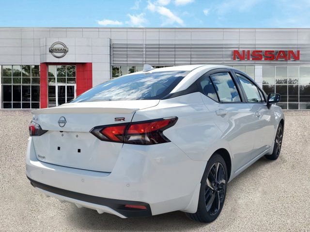 New 2025 Nissan Versa SR w/ Trunk Package image 2