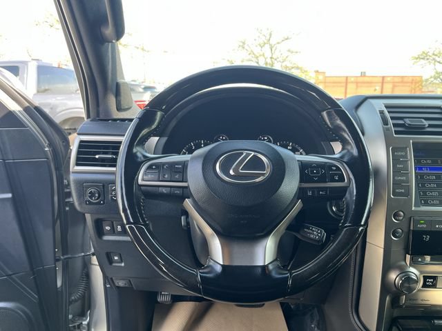 Used 2020 Lexus GX 460 Premium w/ Premium Package AWD/4WD image 13