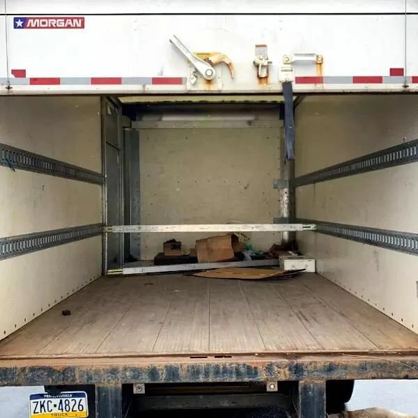 Used 2016 Chevrolet Express 3500 RWD image 9
